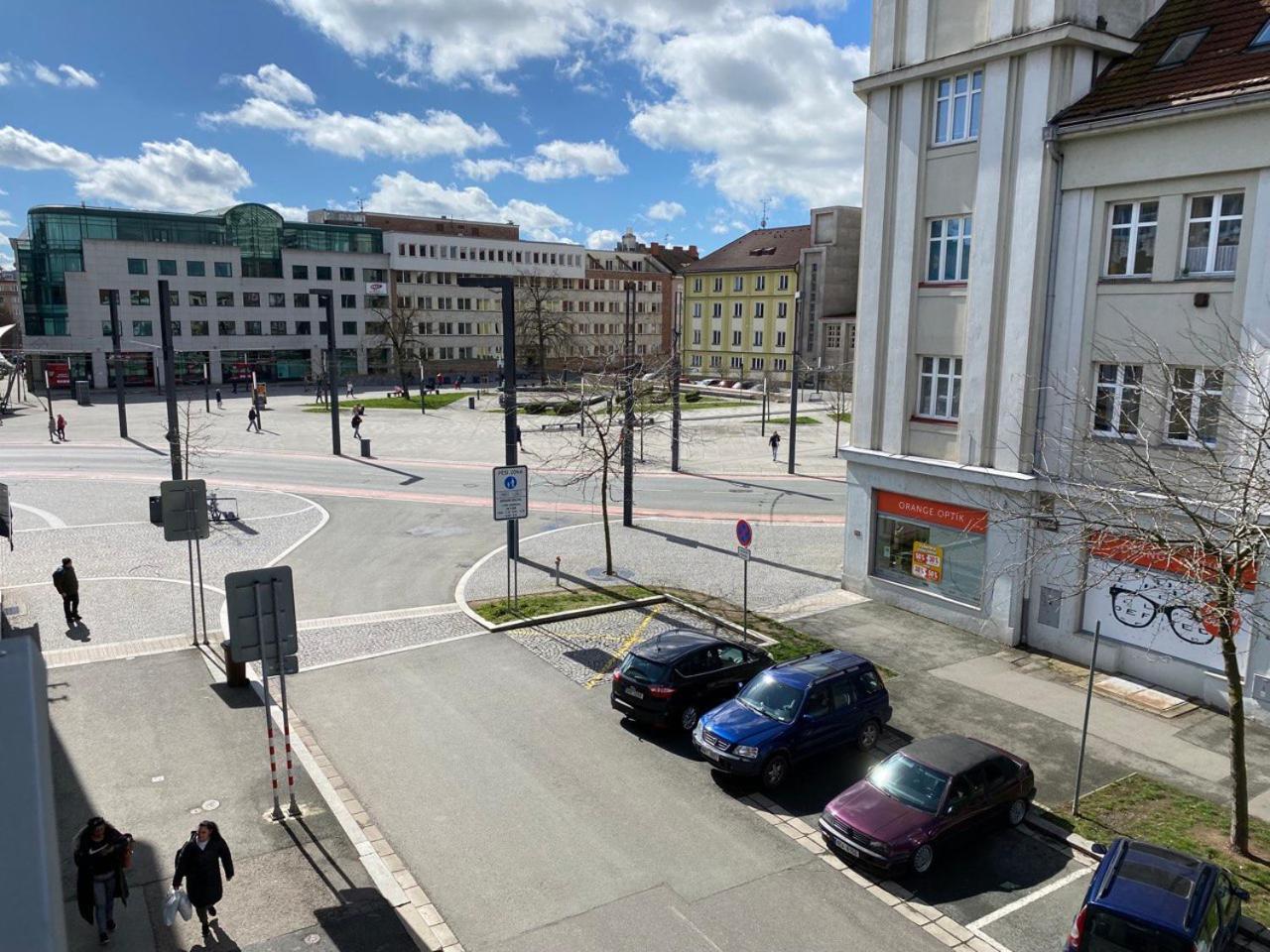 Apartamento Perla Hradce Hradec Králové Exterior foto