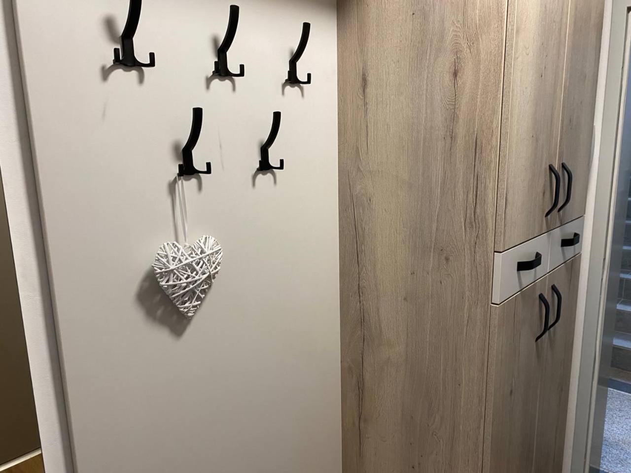 Apartamento Perla Hradce Hradec Králové Exterior foto
