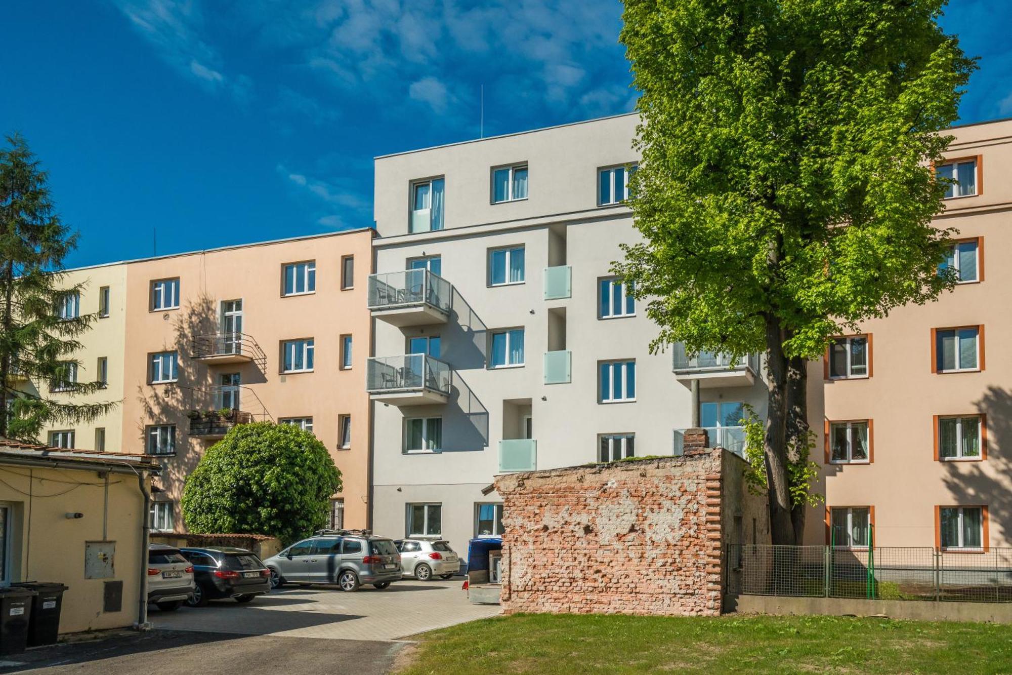 Apartamento Perla Hradce Hradec Králové Exterior foto